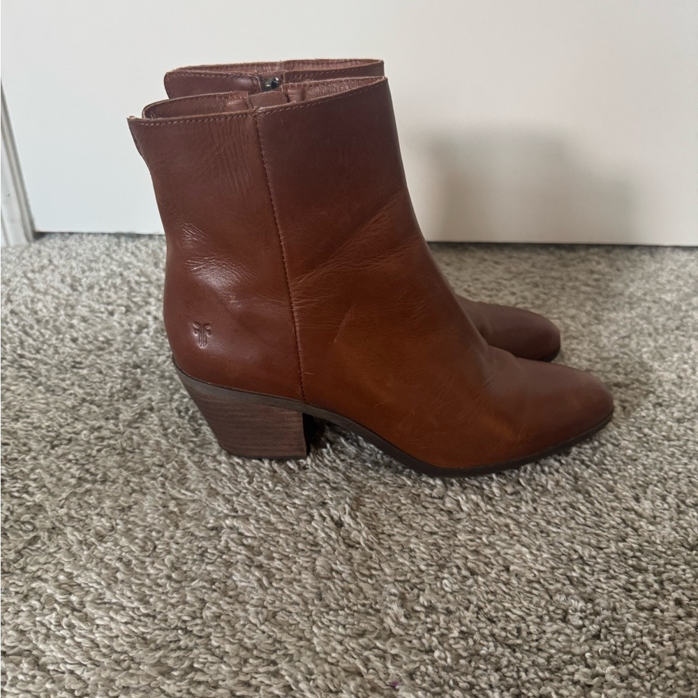 Meghan LA Chestnut Ankle Boots